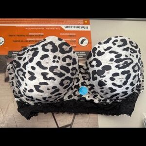 Cute bra size 36C